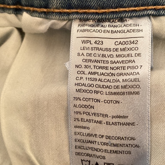 Brand New Denizen High-Rise Skinny Jeans…size 14L - Picture 5 of 8